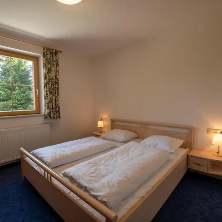 Haus Filzstein 135 1 شقة