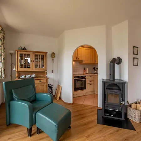 Haus Filzstein 135 1 شقة كريمل